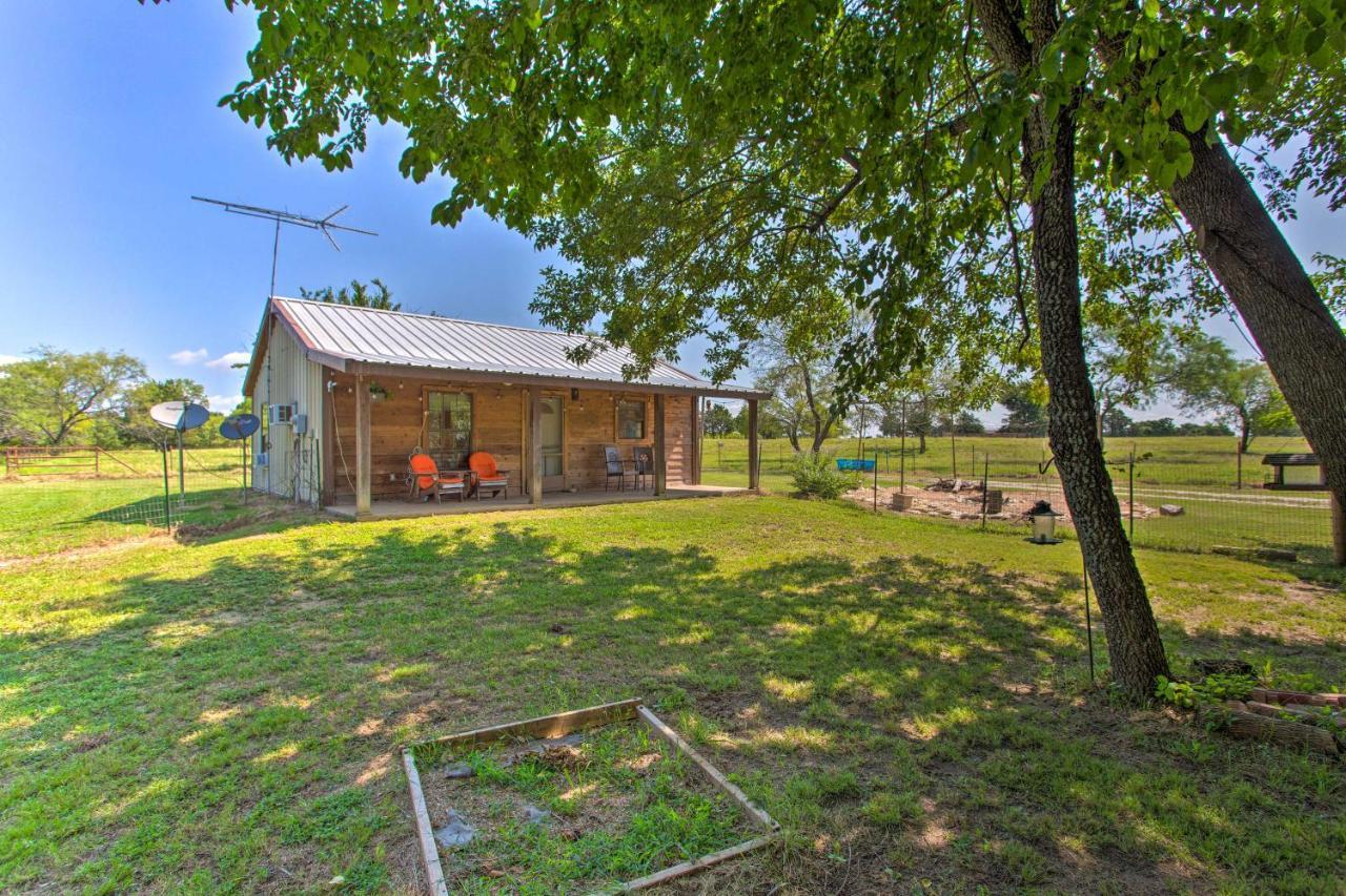 Texas Cabin On 130 Acres Walk To Lake Ray Roberts คอลลินส์วิลล์ ภายนอก รูปภาพ