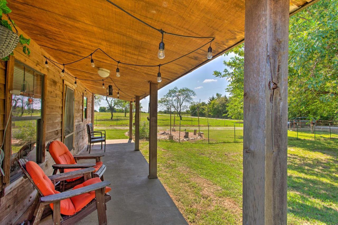 Texas Cabin On 130 Acres Walk To Lake Ray Roberts คอลลินส์วิลล์ ภายนอก รูปภาพ